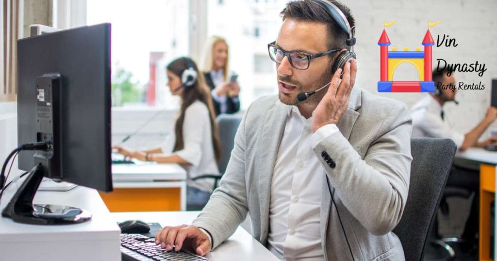 Does Audio Guest Book Rental Houston Provide Setup and Technical Support?